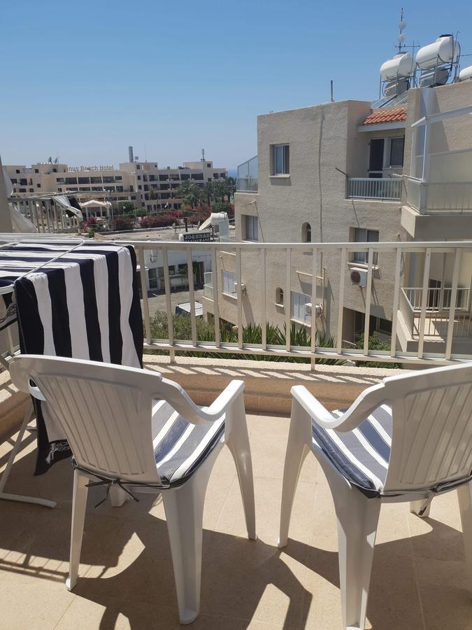 Modern Apartment In Pafos Near The Sea Exterior foto